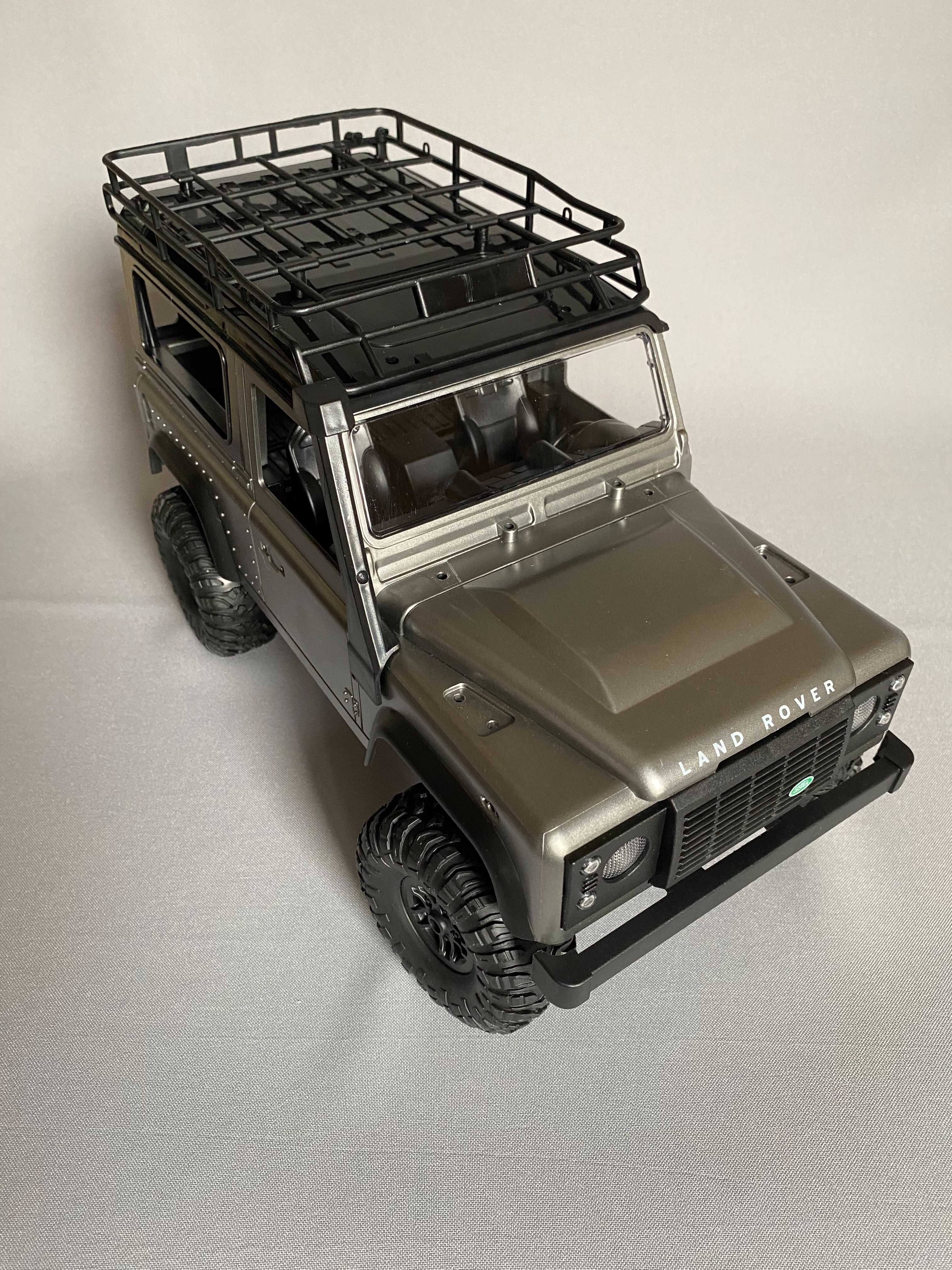 Машинка на радіокеруванні MN-99s Джип Дефендер Land Rover 1:12