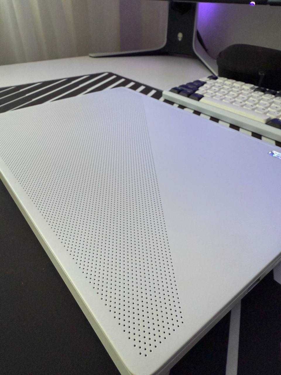 Asus ROG Zephyrus G15 GA503QR |Ryzen 9|RTX 3070|40 GB RAM|2 TB SSD