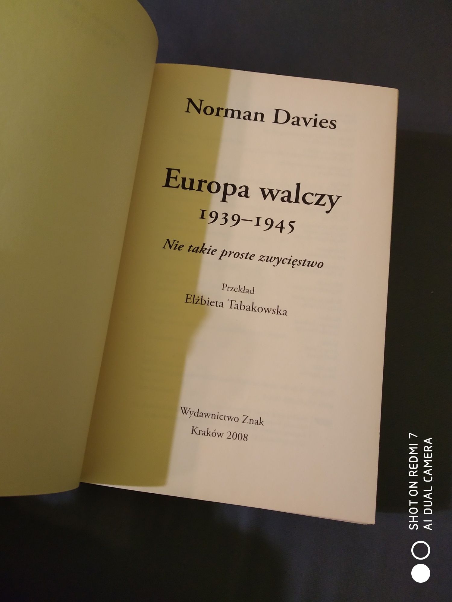 Norman Davies Europa walczy  nie takie proste zwycięstwo