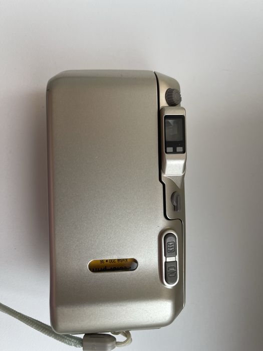 Вінтажний фотоапарат Nikon lite touch zoom 130ed