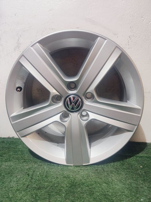 Felgi aluminiowe OE VW Golf VII 16" 6.5J Et 46 5x112 stan BDB