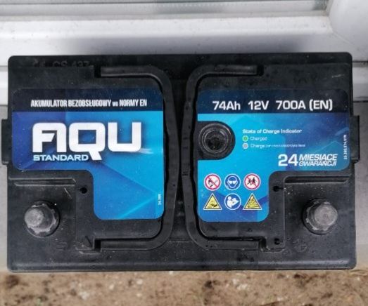 Półroczny akumulator AQU 12V 74Ah 700A P+