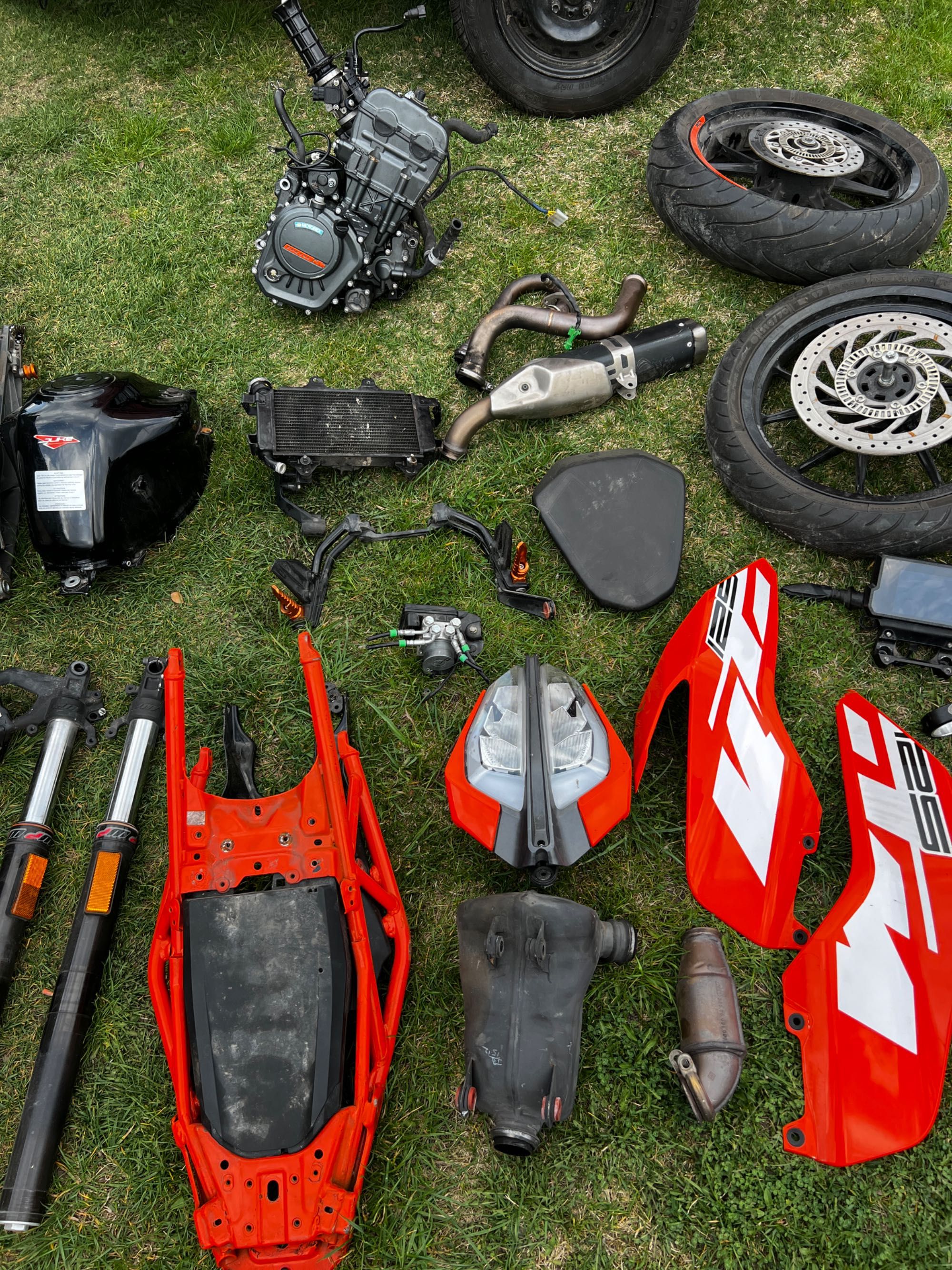 KTM duke 125 Na części !!! OKAZJA !!!