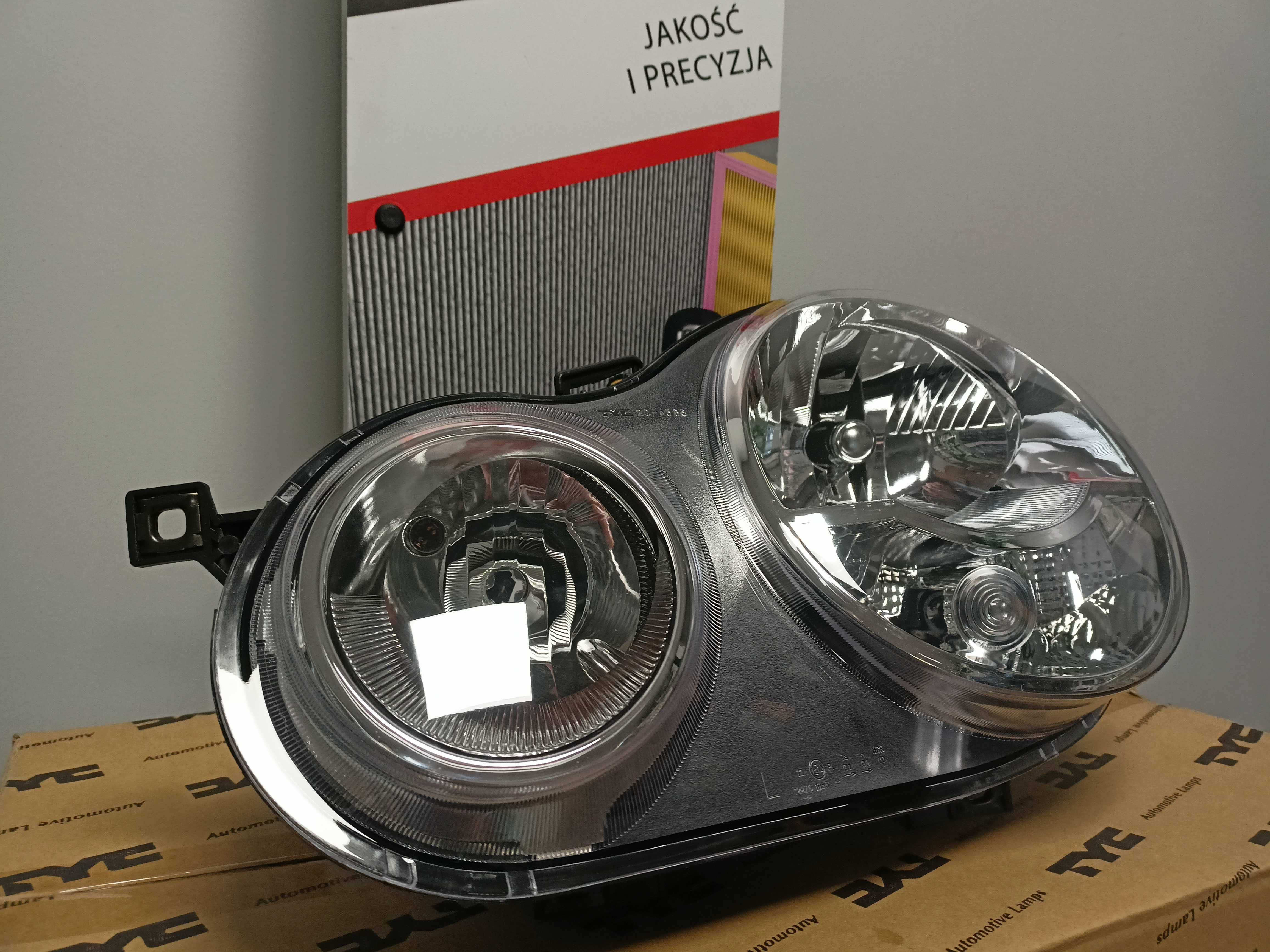 VW Polo 9N 02-05 Lampa/Reflektor przód lewy /H7+H1