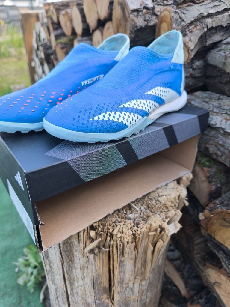 Buty piłkarskie adidas Predator Accuracy.3 LL TF R 40
