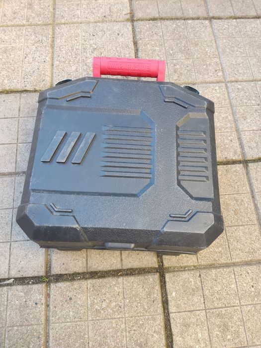 Skrzynka parkside na wkrętarkę