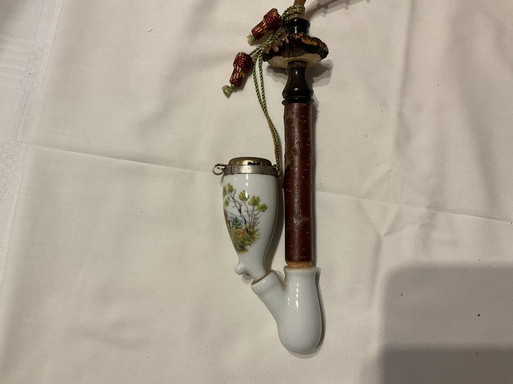 Cachimbo em porcelana antigo