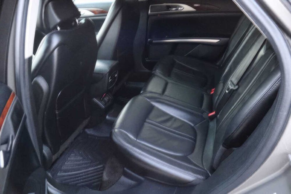 Lincoln MKZ Hybrid      2015