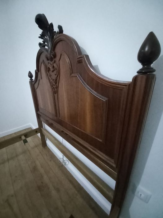 Cama madeira maciça