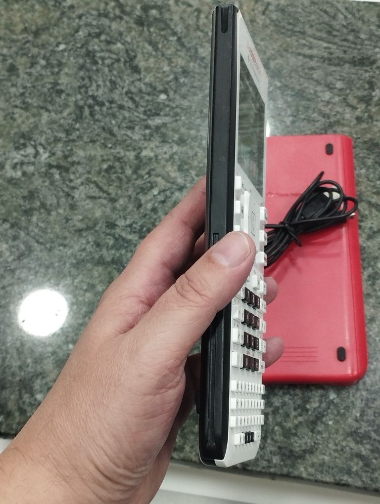 Calculadora Gráfica Texas Instruments TI-nspire CXII-T