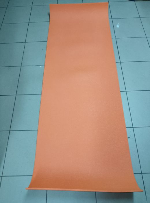Mata do ćwiczeń 183x63 cm grubość 8 mm