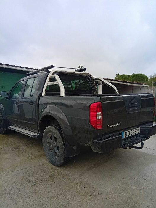 Nissan Navara linda em excelente estado