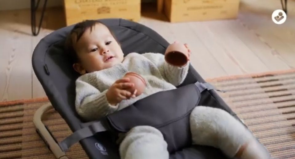 Leżaczek Bujaczek Maxi Cosi  0-12miesiecy. 2w1. nowy.