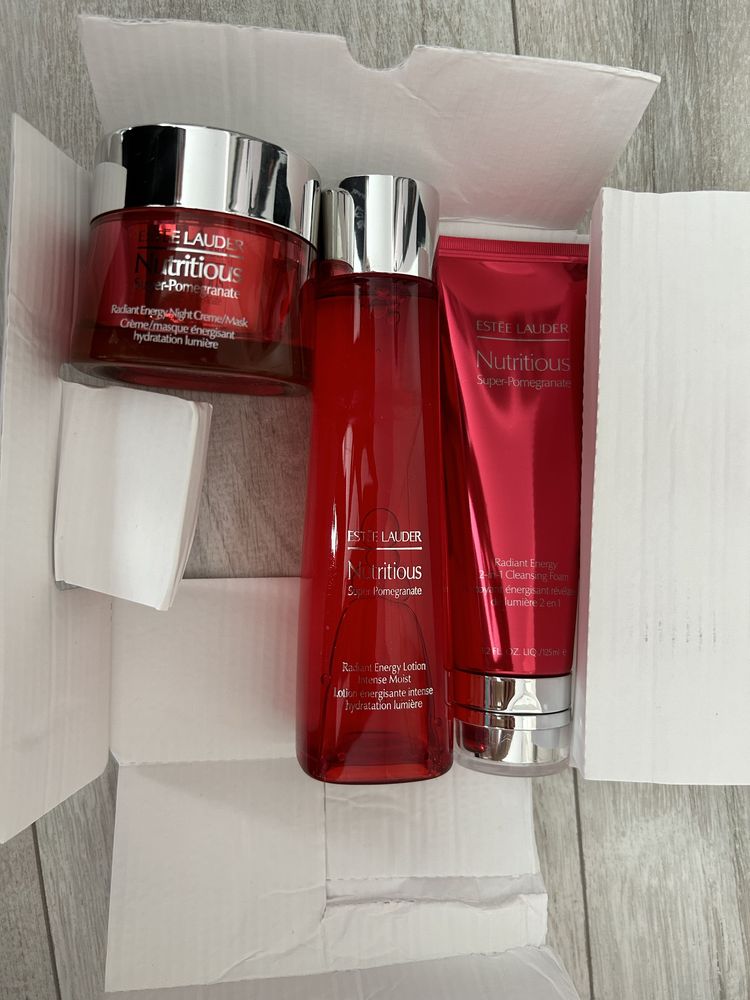 Estee Lauder Nutritious Supe-Pomegranale zestaw