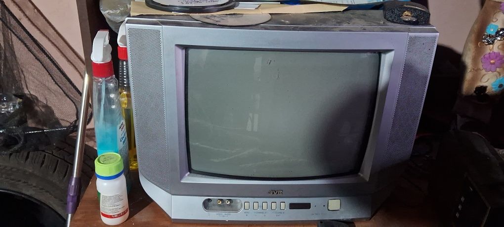 Телевізор JVC японія