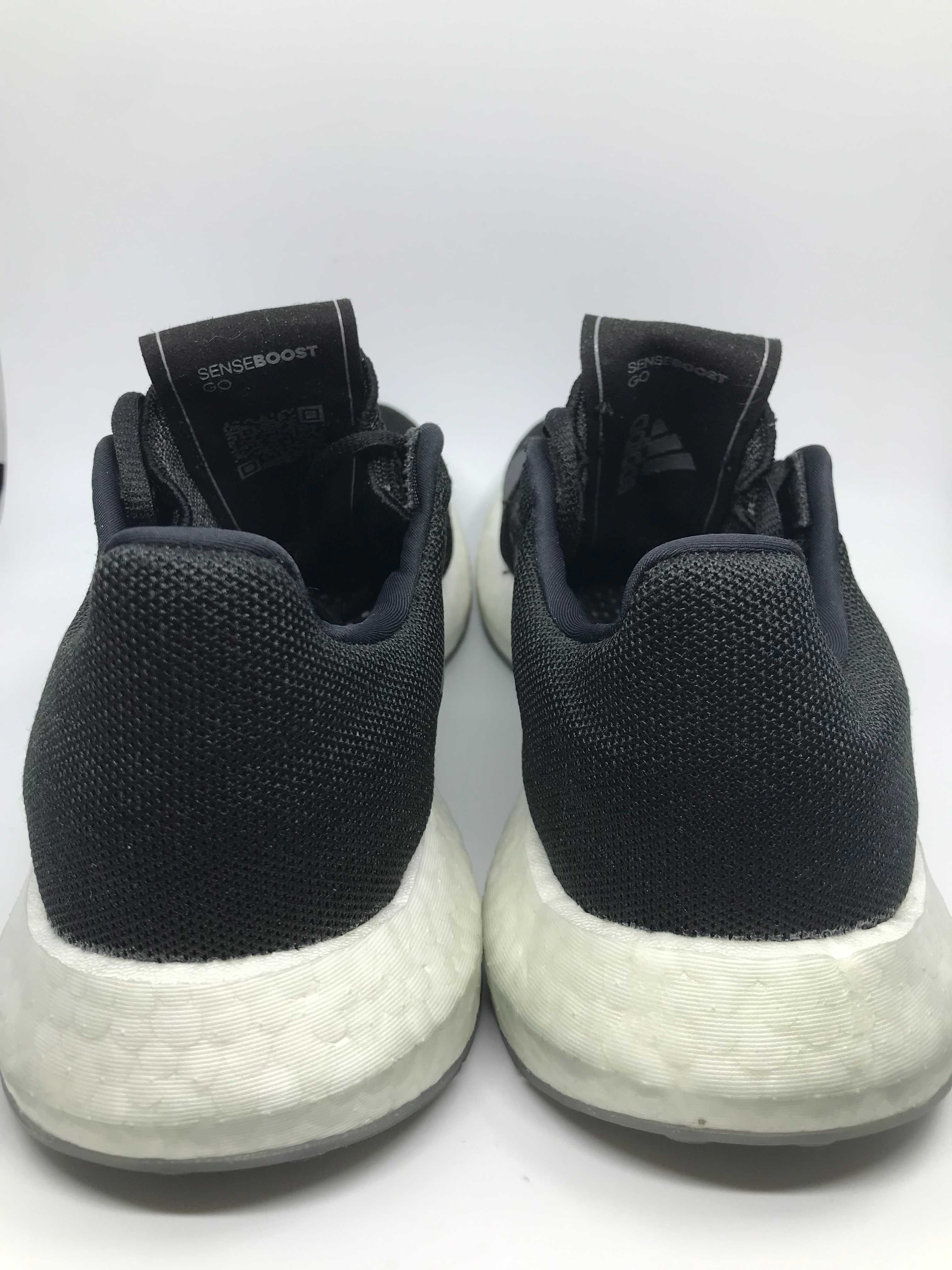 ADIDAS Senseboost Go r.43 1/3 oryginalne buty biegowe męskie stan BDB
