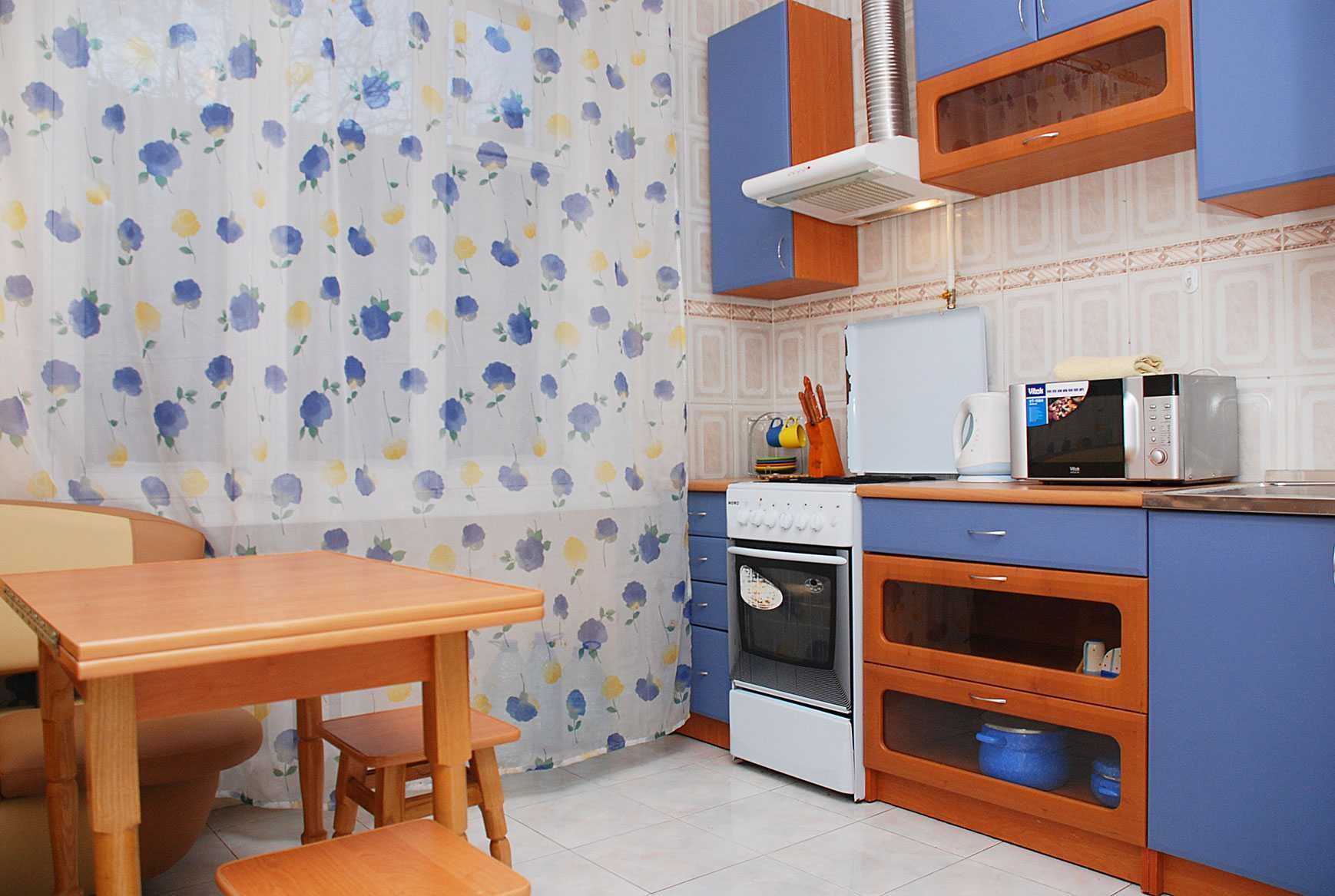 Подобово.  Оболонь.  м. "Героїв Дніпра" - 4 хв.  ТЦ "OASIS" "DreamTown"