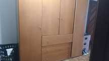 Armario grande com 3 portas