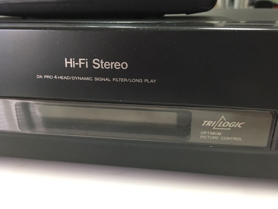 Video Gravador VHS Sony com comando