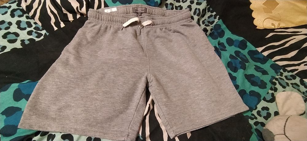 Шорти жіночі.    .