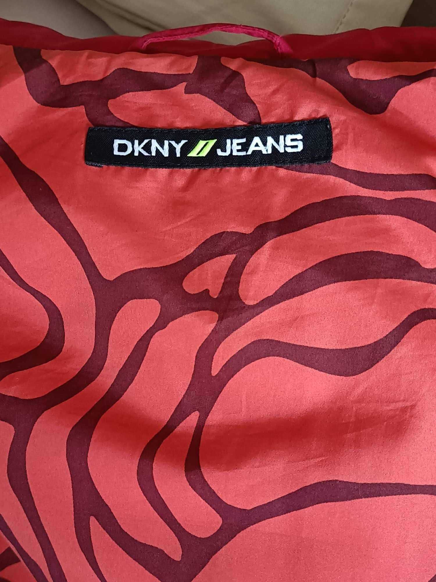 Blusão criança marca DKNY