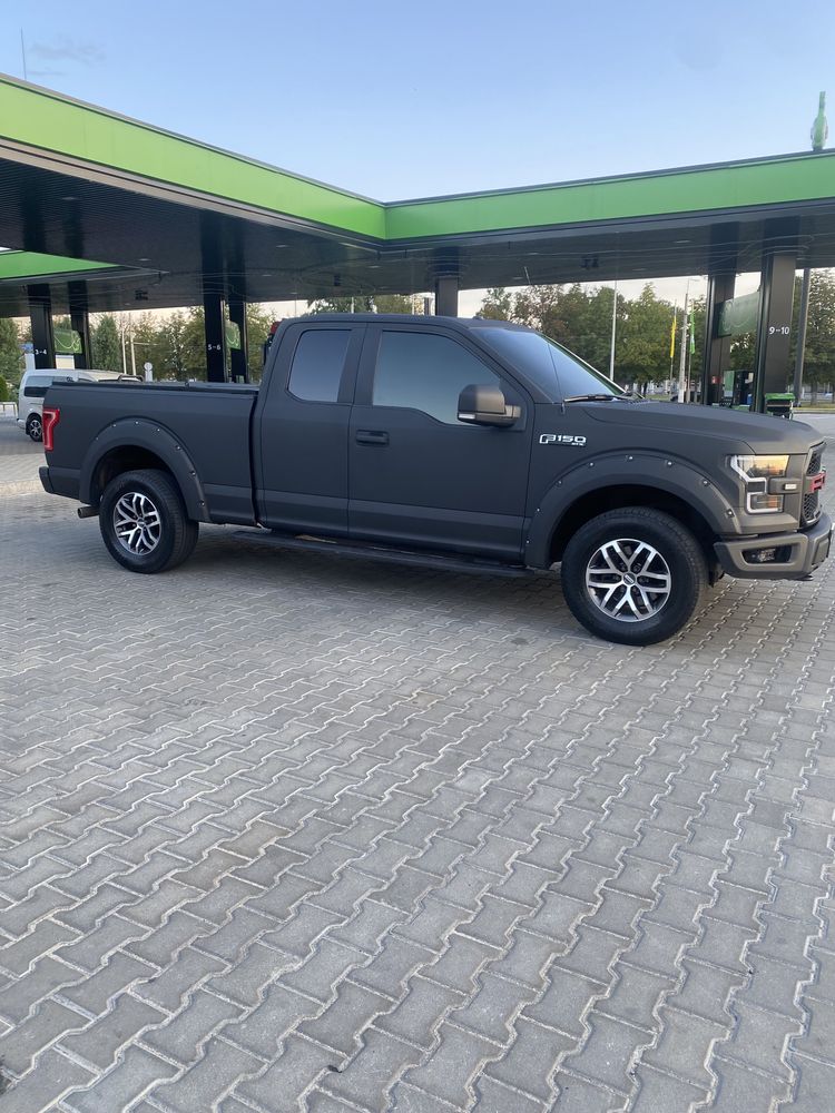 Ford F-150 пікап авто