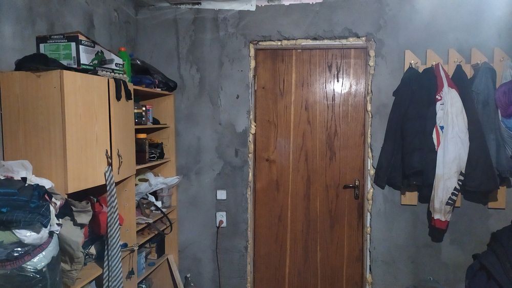 Продам будинок разом із землею 25 соток. Село Іллінці