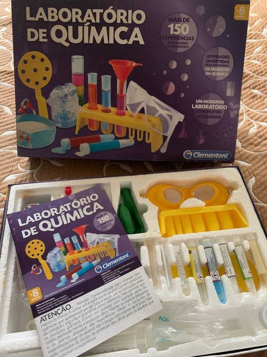 Laboratório de química novo