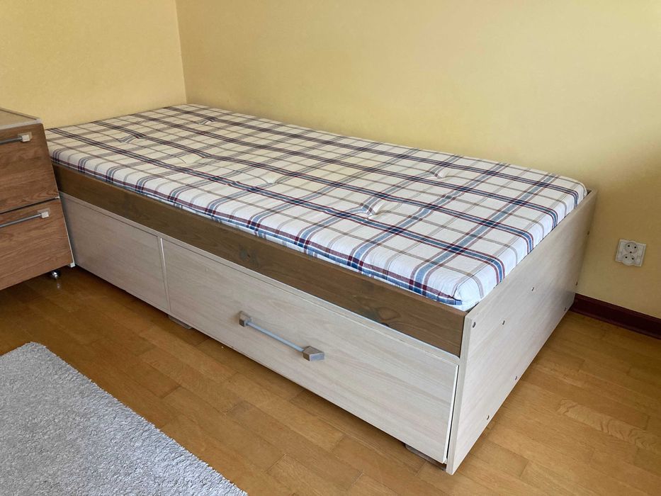 Zestaw mebli młodzieżowych VOX