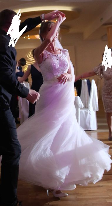 Sukienka ślubną typu księżniczka