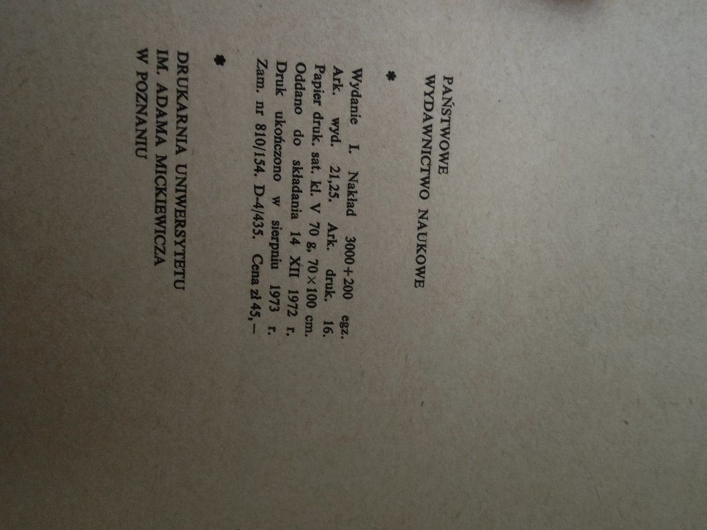 Relatywistyczna teoria kwantów. Lifszyc Pitajewski