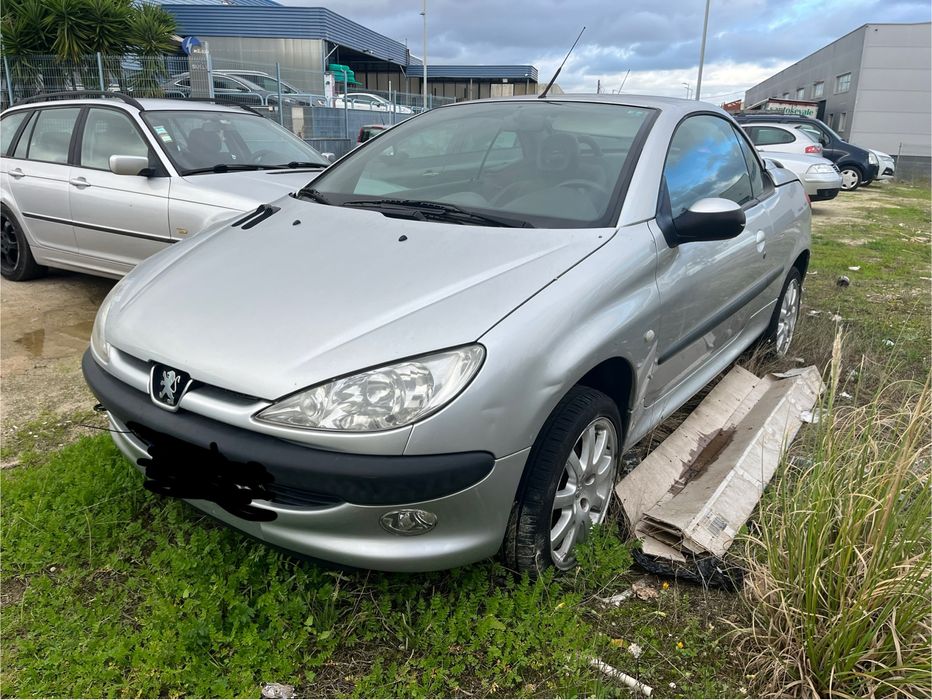 Peugeot 206cc Inteiro ou Pecas - 2002