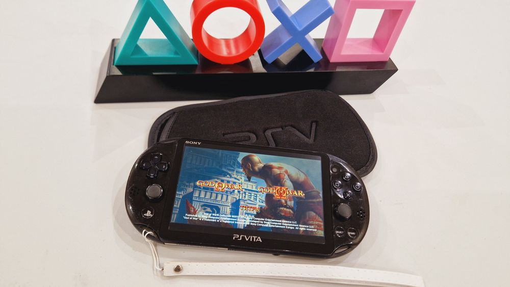 Sony Ps Vita Slim 64гиг с играми 65шт!