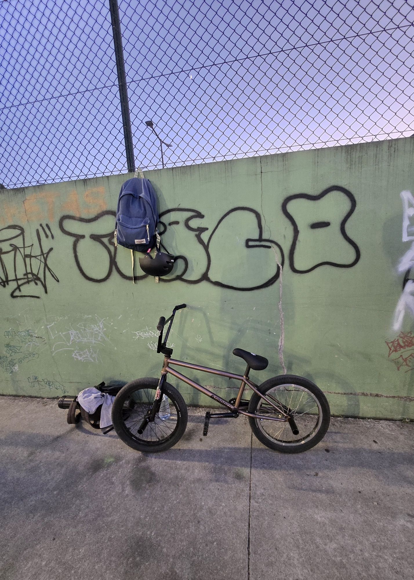 Bicicleta BMX ..