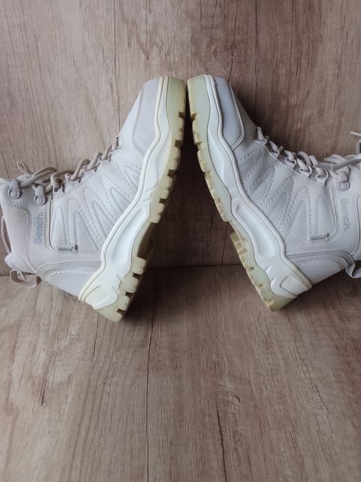 Кросівки- хайтопи  Bench   36 розмір