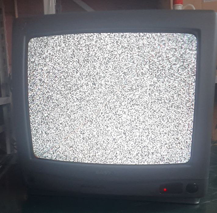 Lote de 5 televisões