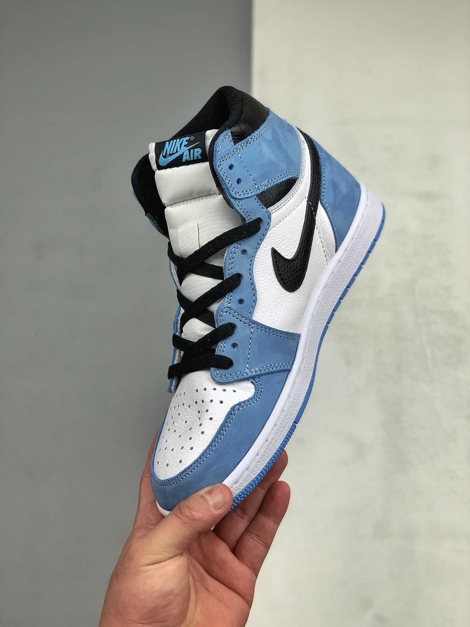 Air Jordan AJ1 Retro High UNC blue