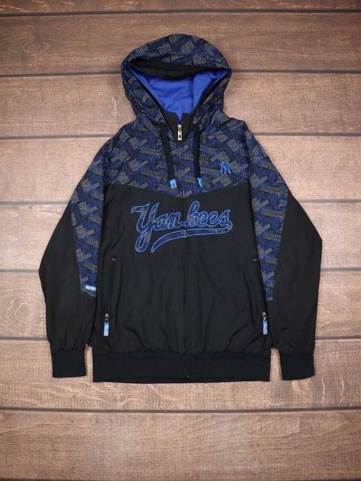Majestic NewYork Yankees czarna kurtka wiatrówka rozpinana z kapturem