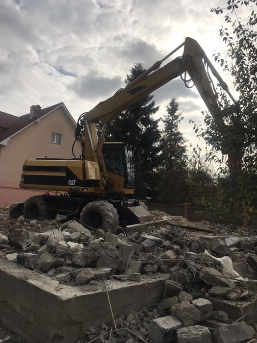 Гідромолот