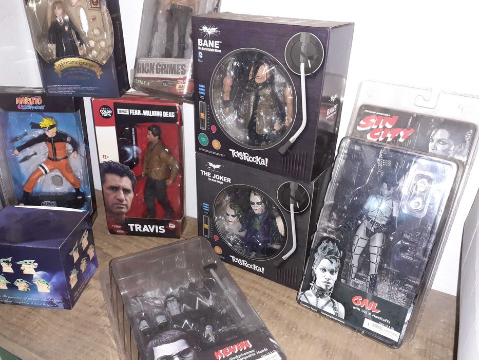 Figuras Star Wars Harry Potter Naruto Walking Dead Joker Bane Sin City