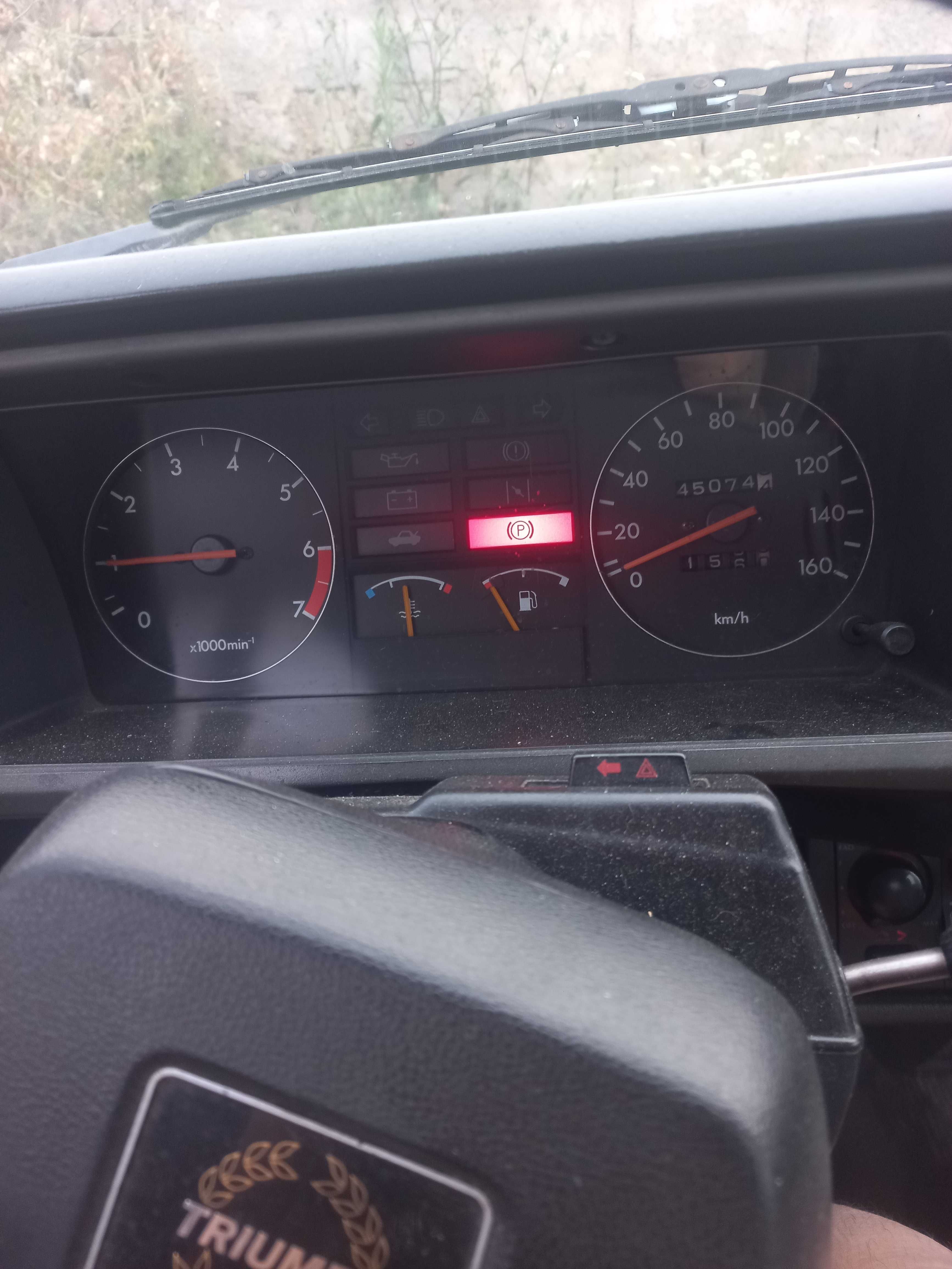 Carro antigo troco por mota