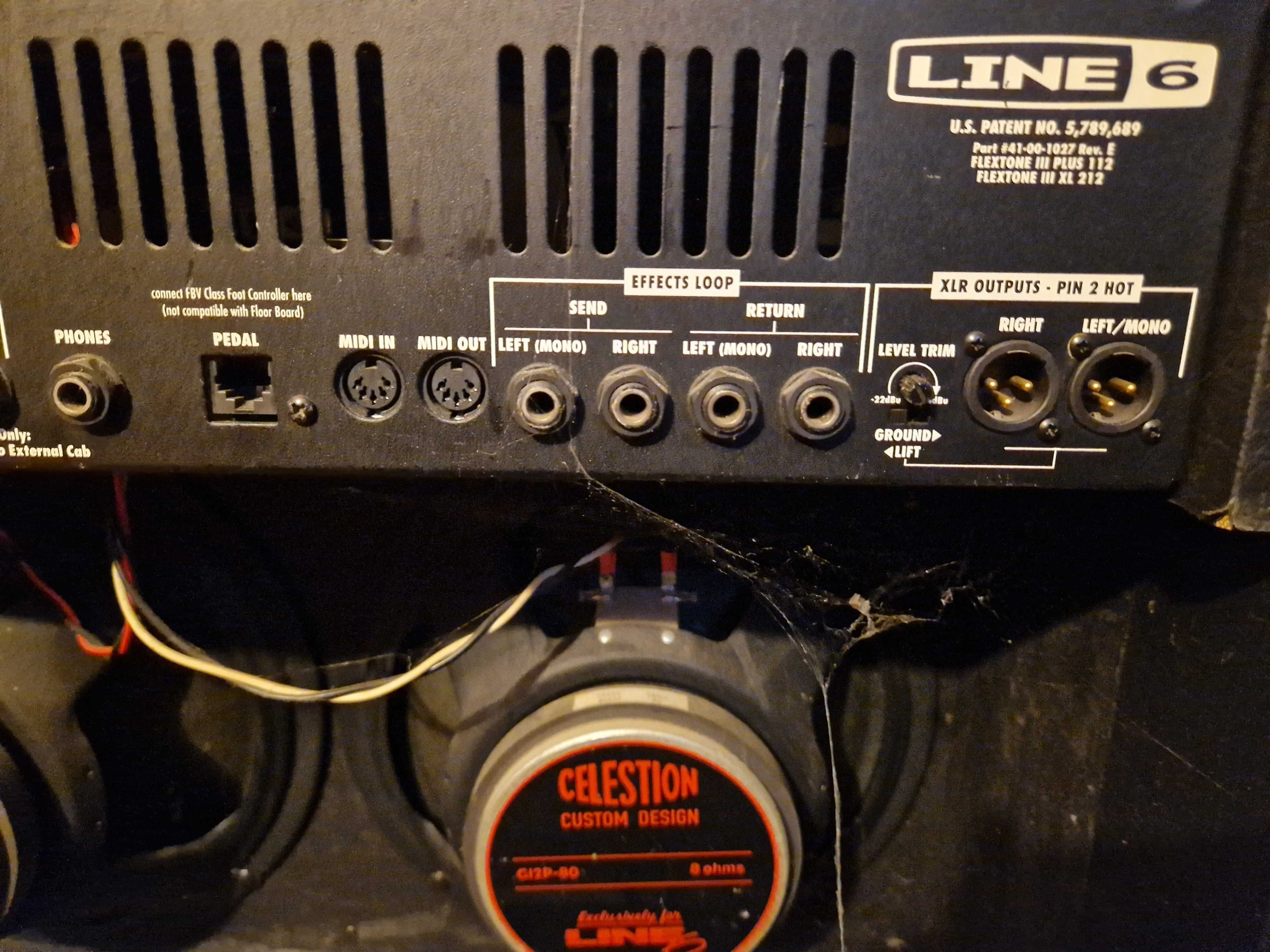 line 6 flextone III XL 212 150W 2 x celestion 12'