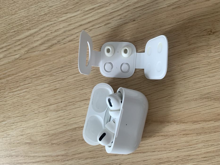 Apple AirPods Pro