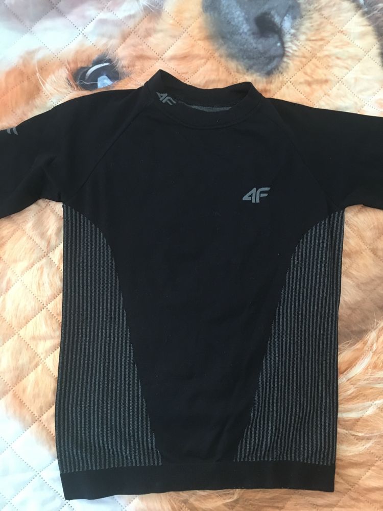 Koszulka termoaktywna 4F 128-140 unisex