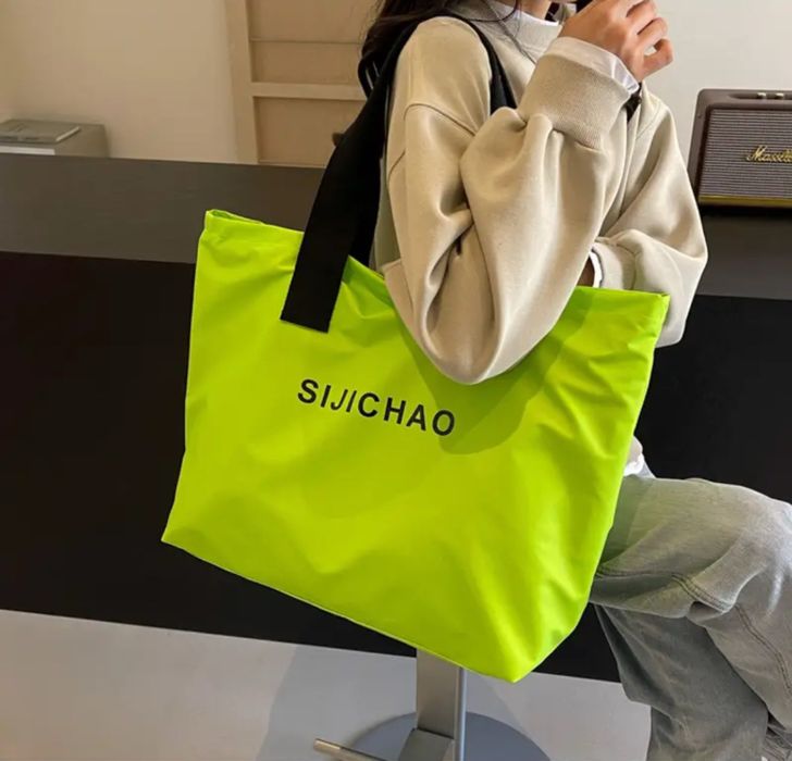 Пляжна сумка на замочку