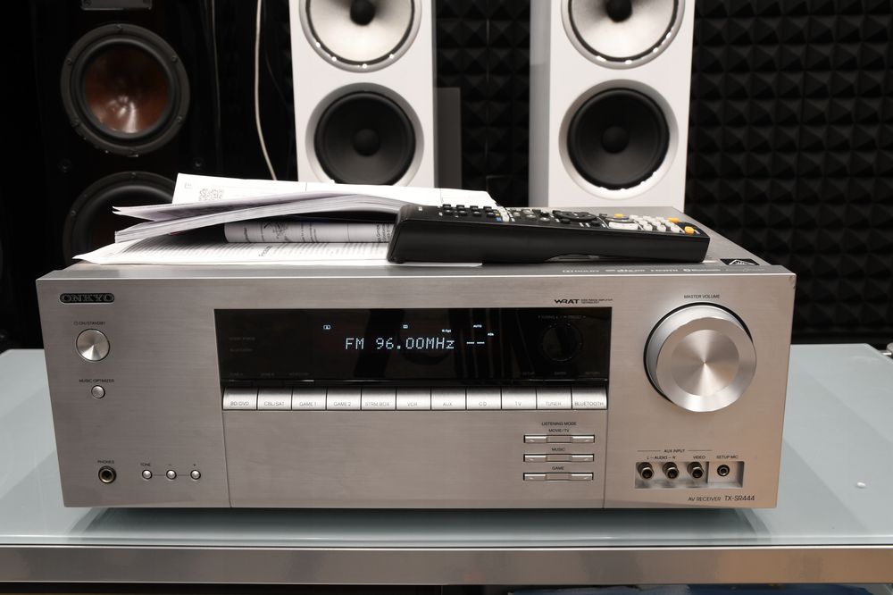 amplituner wzmacniacz do kina domowego stereo Onkyo TX-SR444 Atmos