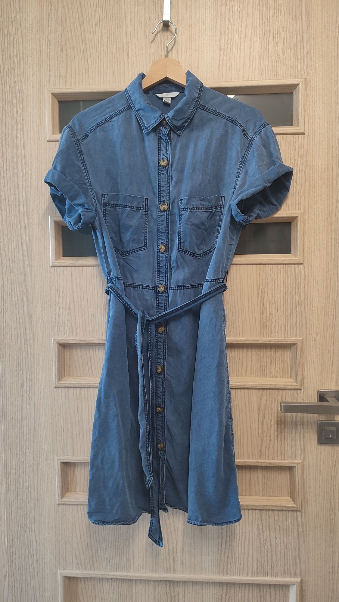 Sukienka szmizjerka midi lyocell od H&M, r. XS