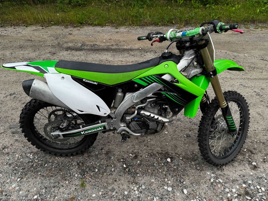 Kawasaki KX450F.
