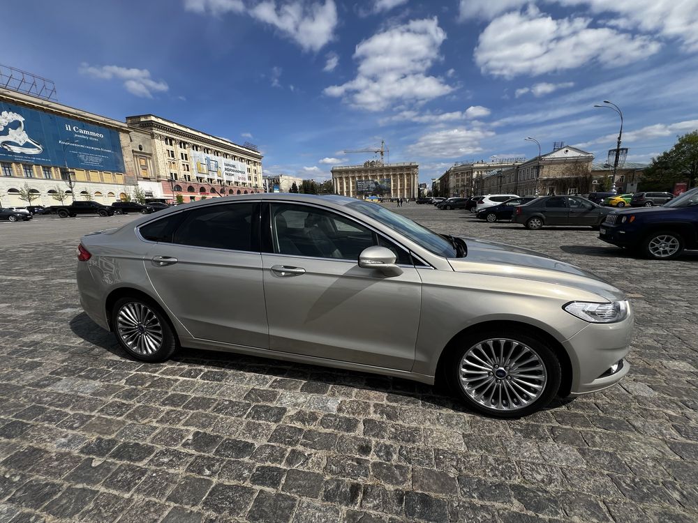 Продам Ford fusion titanium 2015