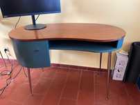 Designer Desk to sell